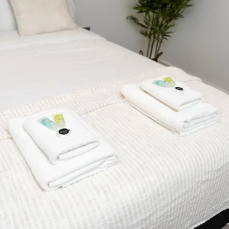 Escape - Chic 1 Bed In *