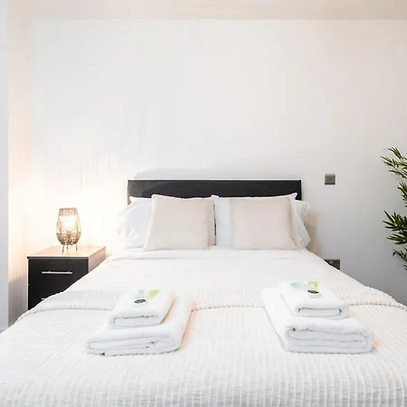 Escape - Chic 1 Bed In Appartement
