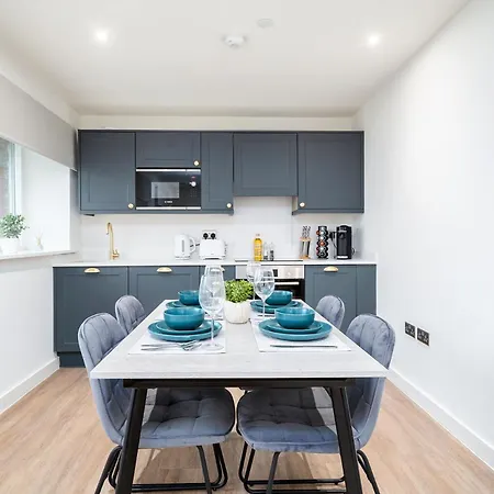 Escape - Chic 1 Bed In * Leeds (West Yorkshire)