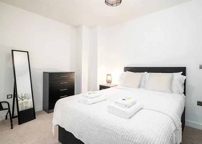 Escape - Chic 1 Bed In Leeds