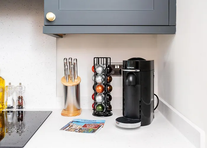 Escape - Chic 1 Bed In Leeds